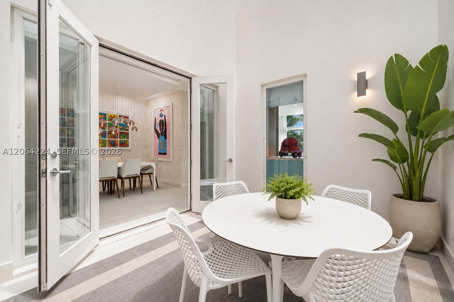 6203 Laguna Path N, Miami Beach FL 33141
