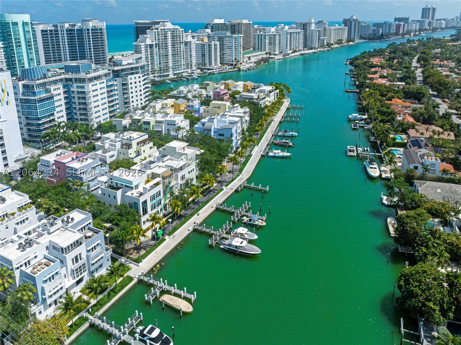 6203 Laguna Path N, Miami Beach FL 33141