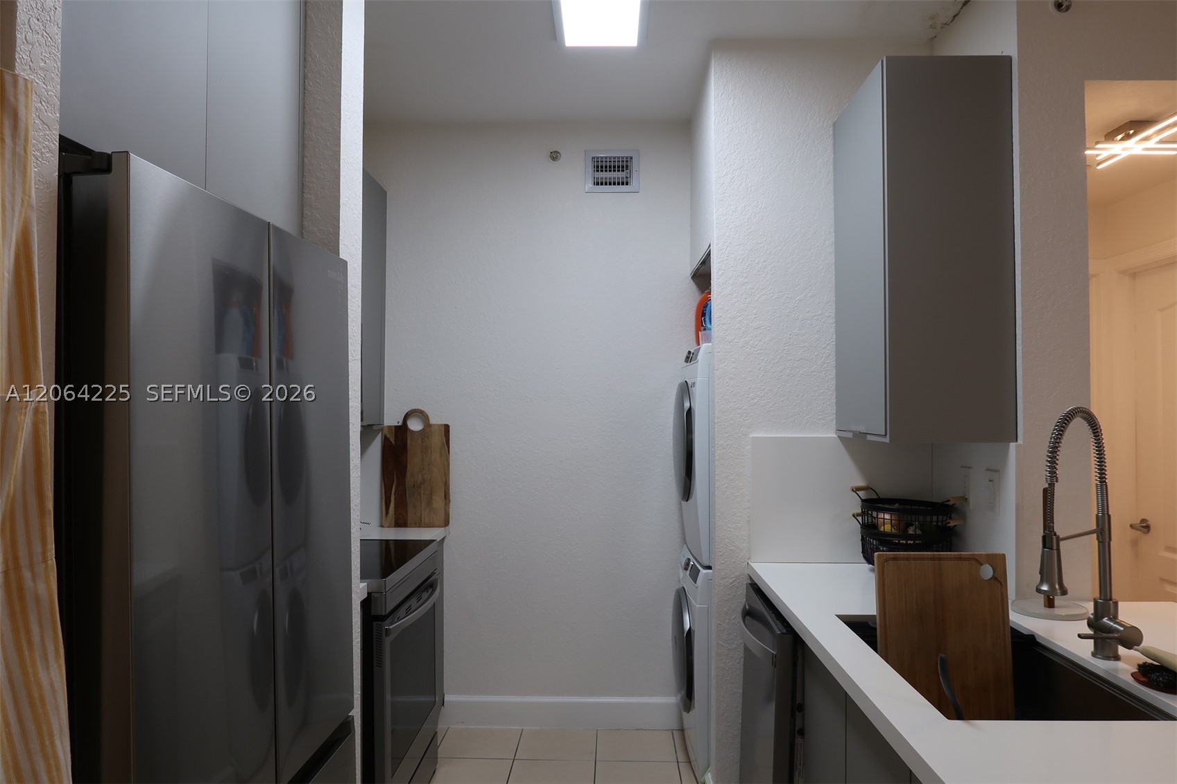 6001 SW 70th St #311, South Miami FL 33143