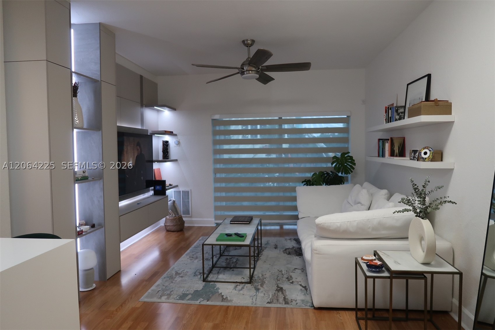 6001 SW 70th St #311, South Miami FL 33143