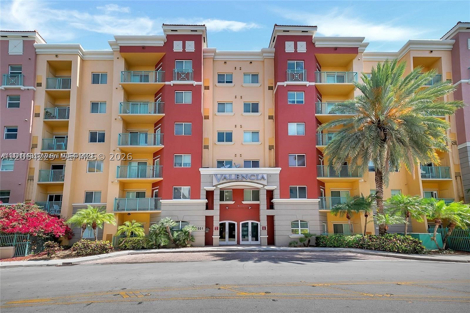 6001 SW 70th St #311, South Miami FL 33143
