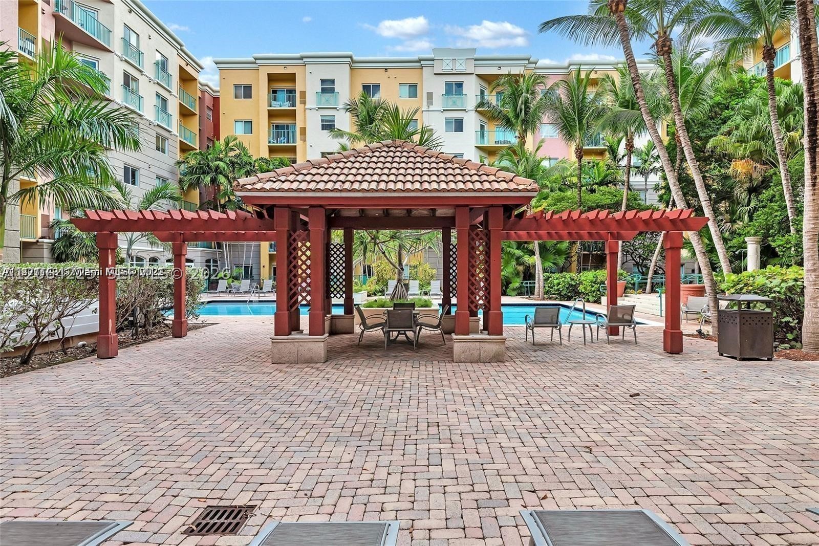 6001 SW 70th St #311, South Miami FL 33143