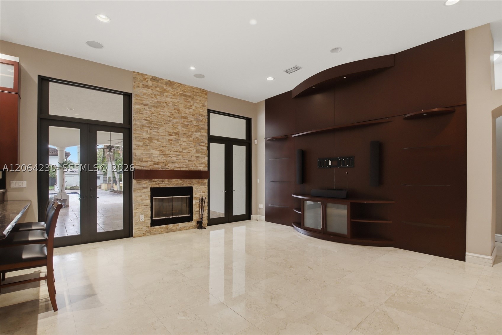 6200 SW 97th Ave, Miami FL 33173