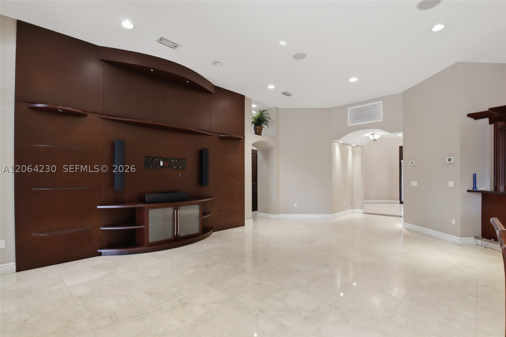 6200 SW 97th Ave, Miami FL 33173