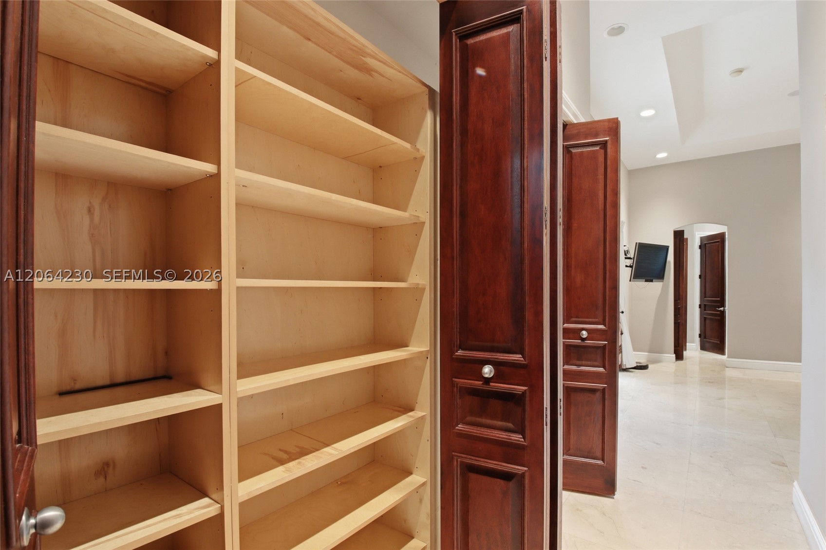 6200 SW 97th Ave, Miami FL 33173