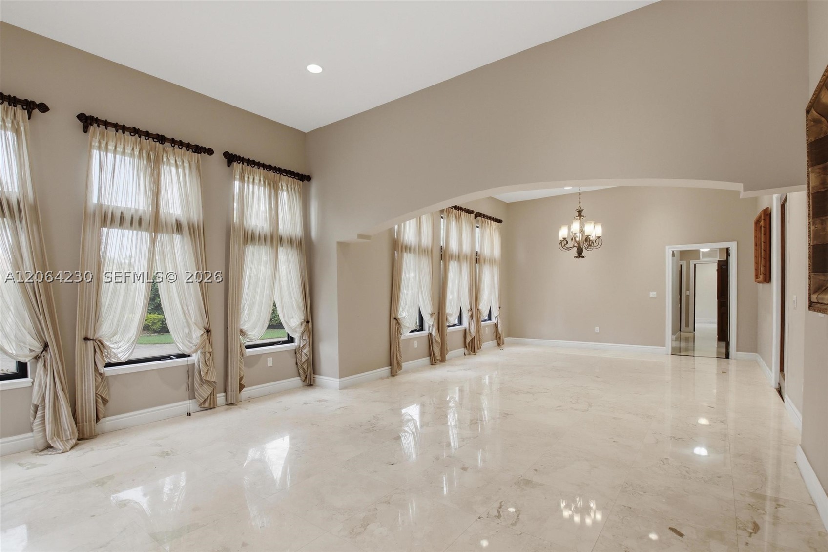6200 SW 97th Ave, Miami FL 33173