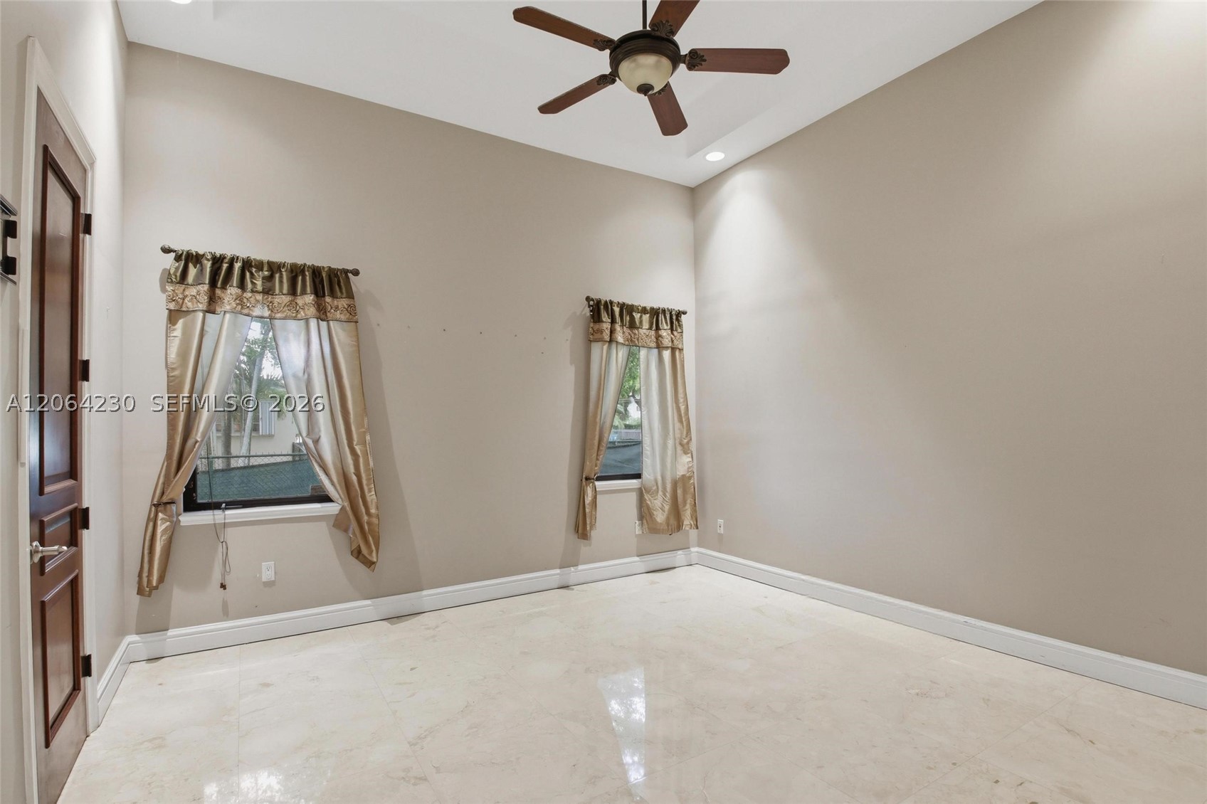6200 SW 97th Ave, Miami FL 33173