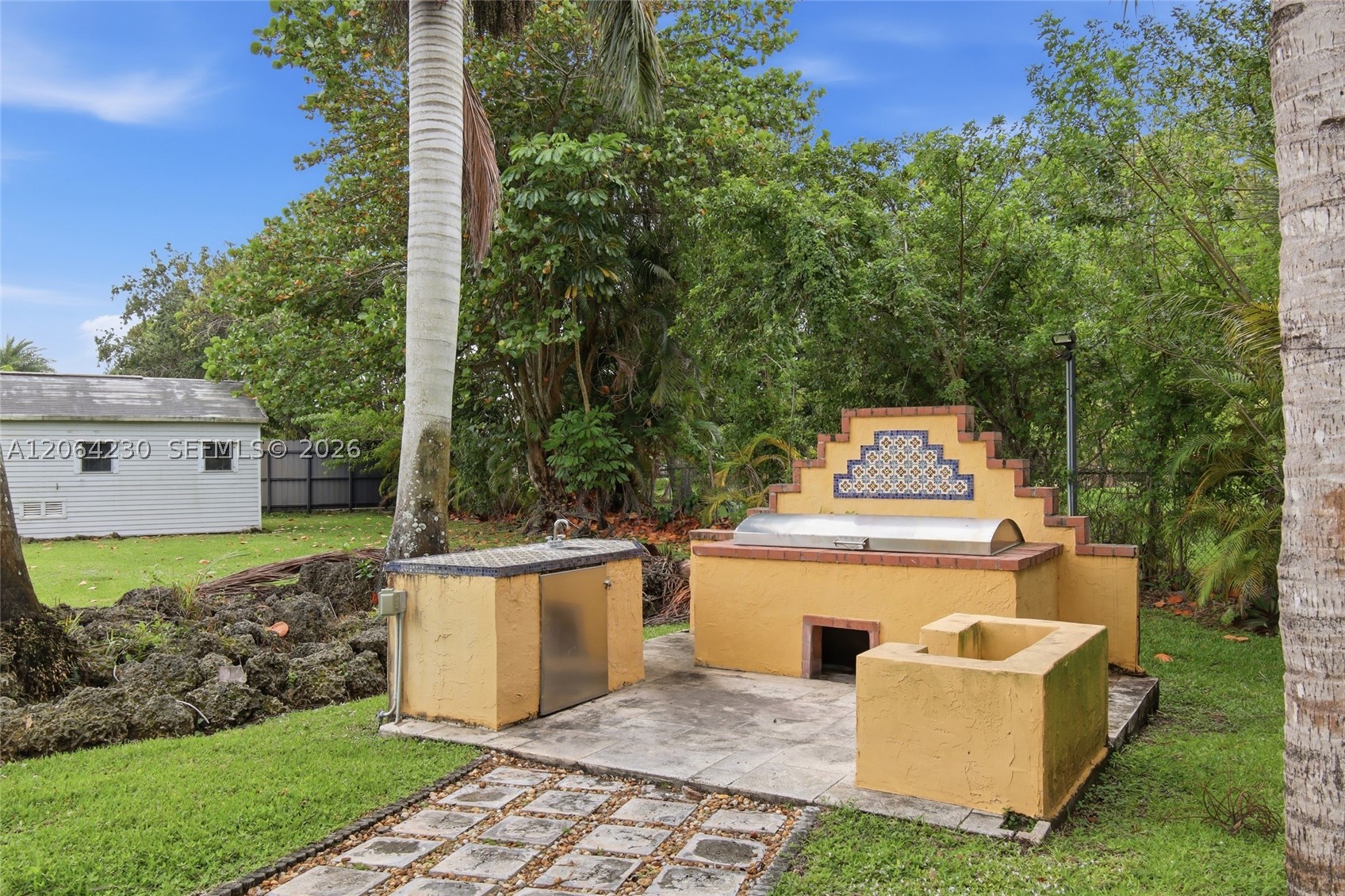 6200 SW 97th Ave, Miami FL 33173