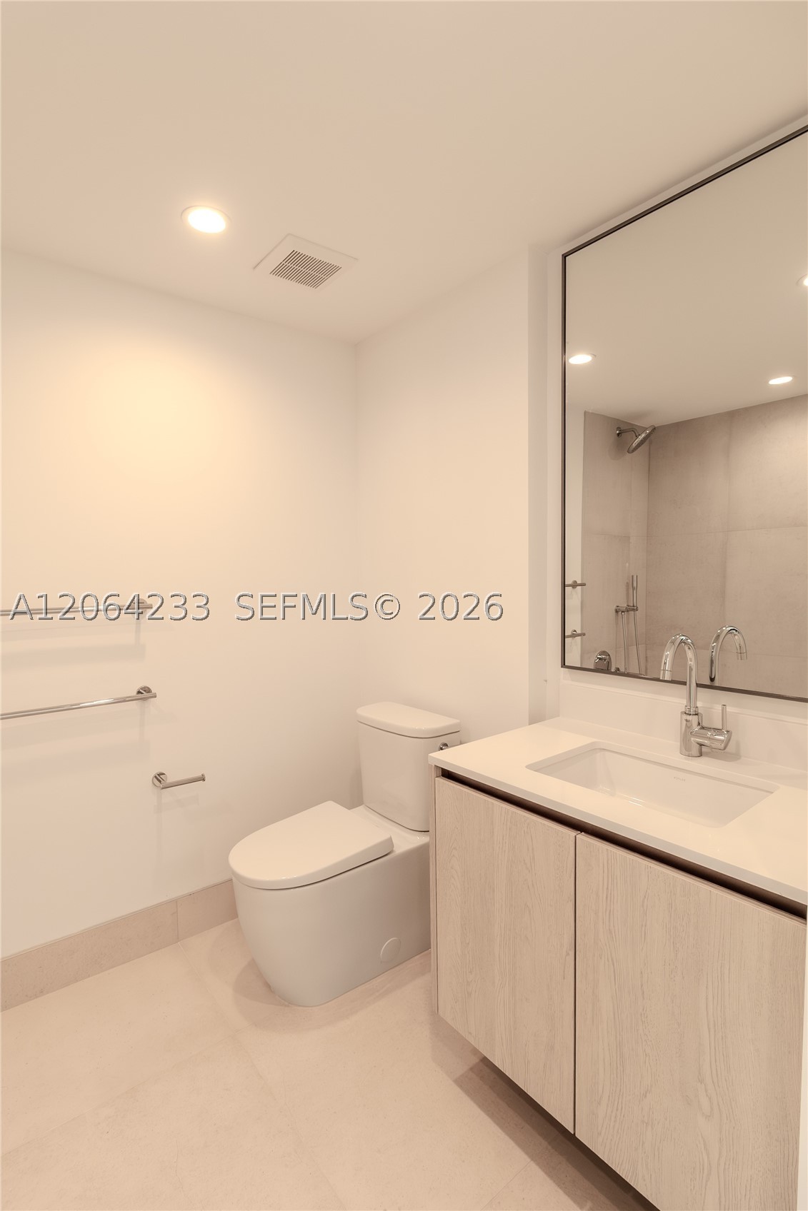 9221 E Bay Harbor Drive #307, Bay Harbor Islands FL 33154