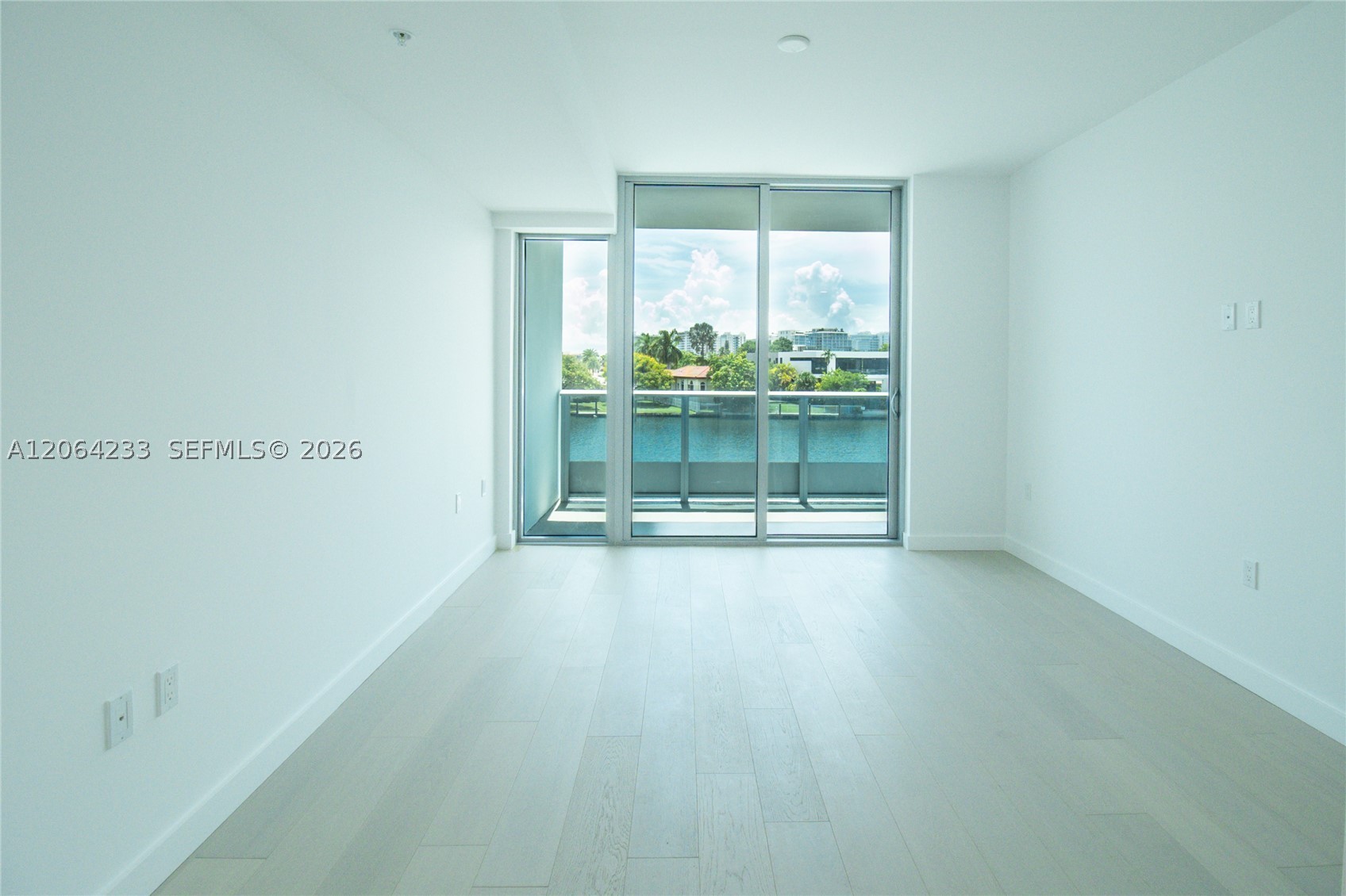 9221 E Bay Harbor Drive #307, Bay Harbor Islands FL 33154