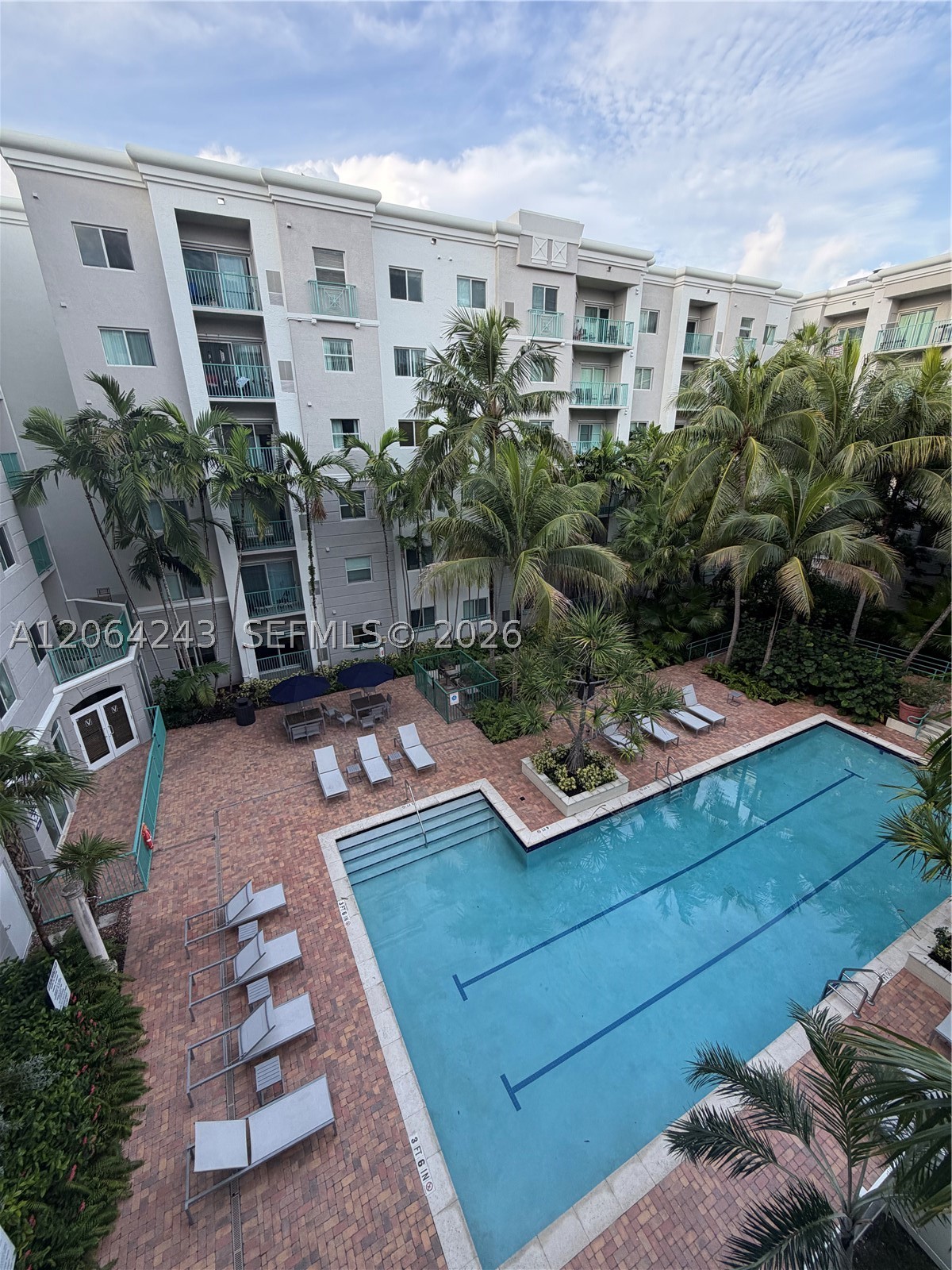 6001 SW 70th St #445, South Miami FL 33143