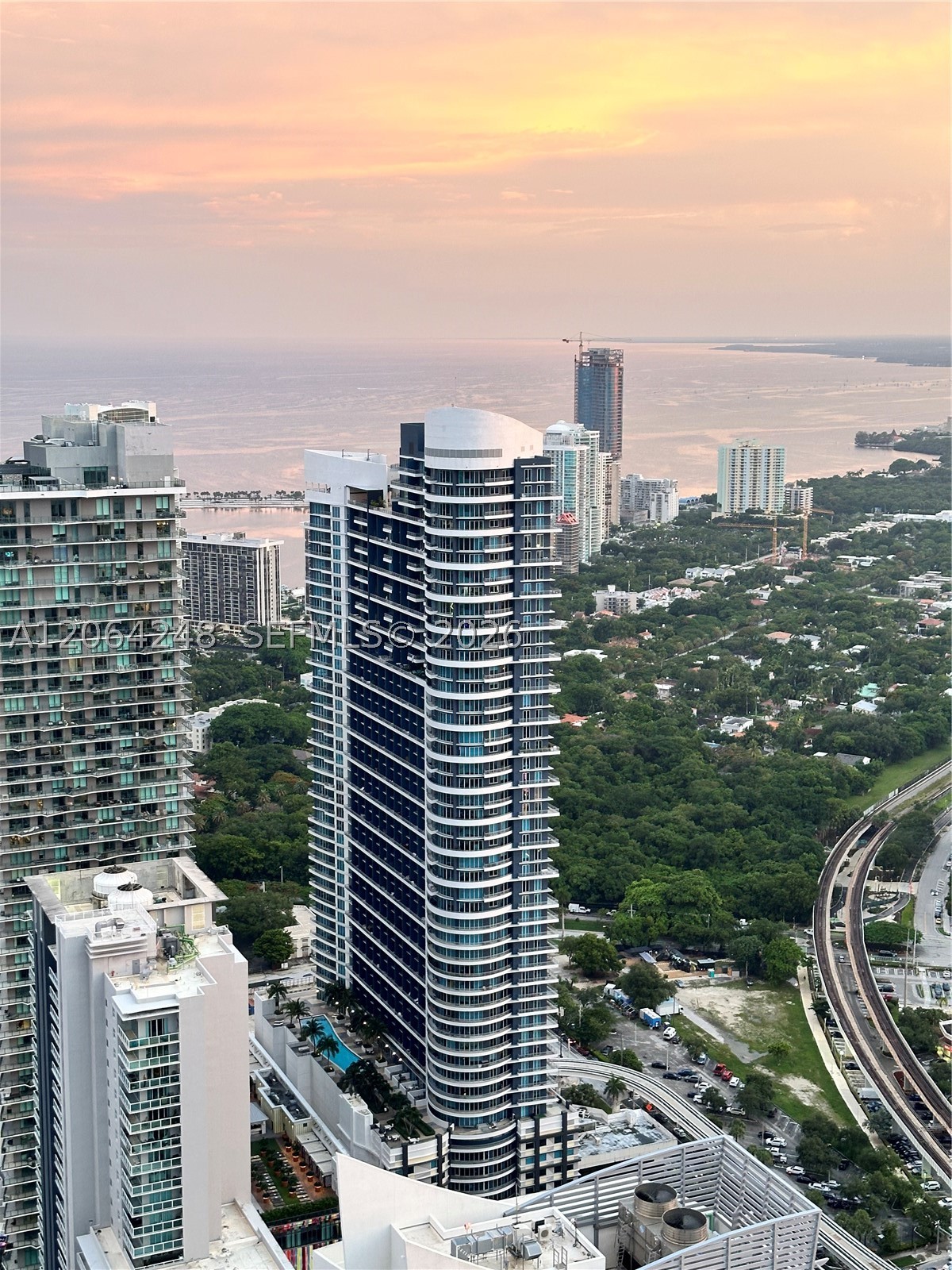 60 SW 13th St #3424, Miami FL 33130