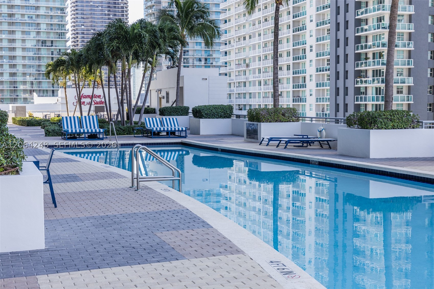 60 SW 13th St #3424, Miami FL 33130