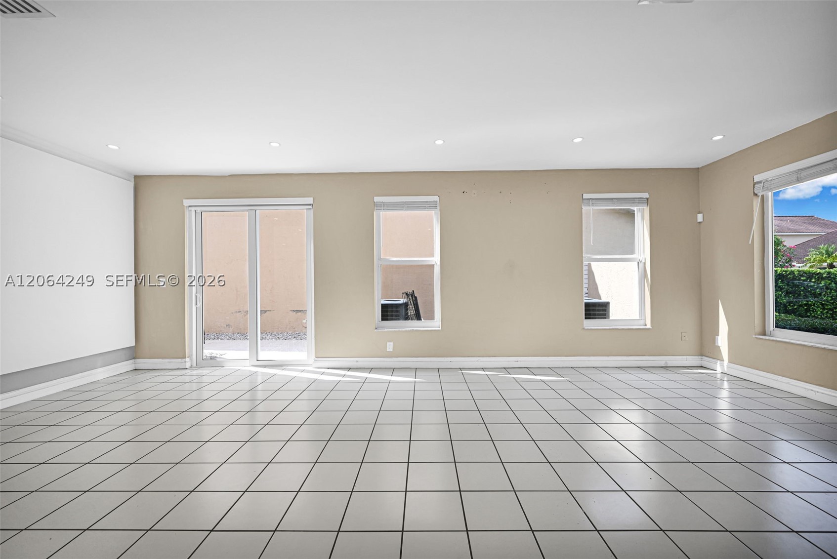 10877 SW 152nd Pl, Miami FL 33196