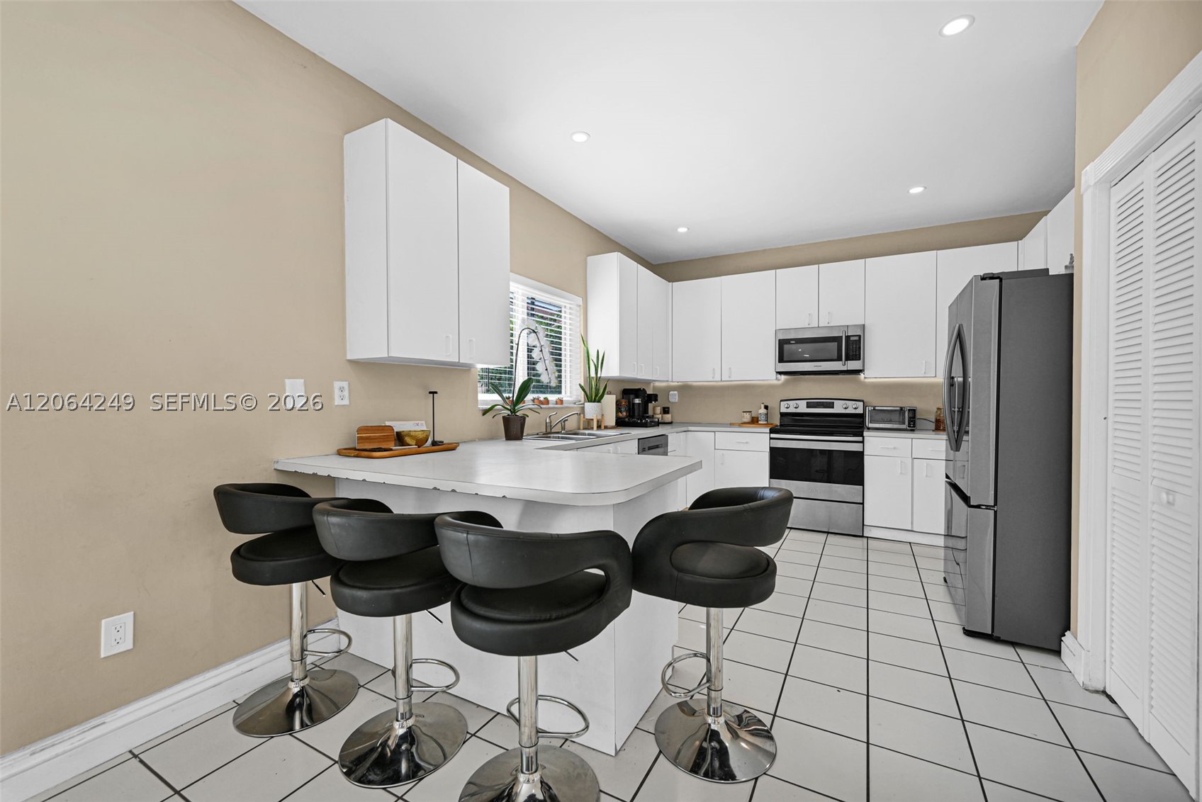 10877 SW 152nd Pl, Miami FL 33196