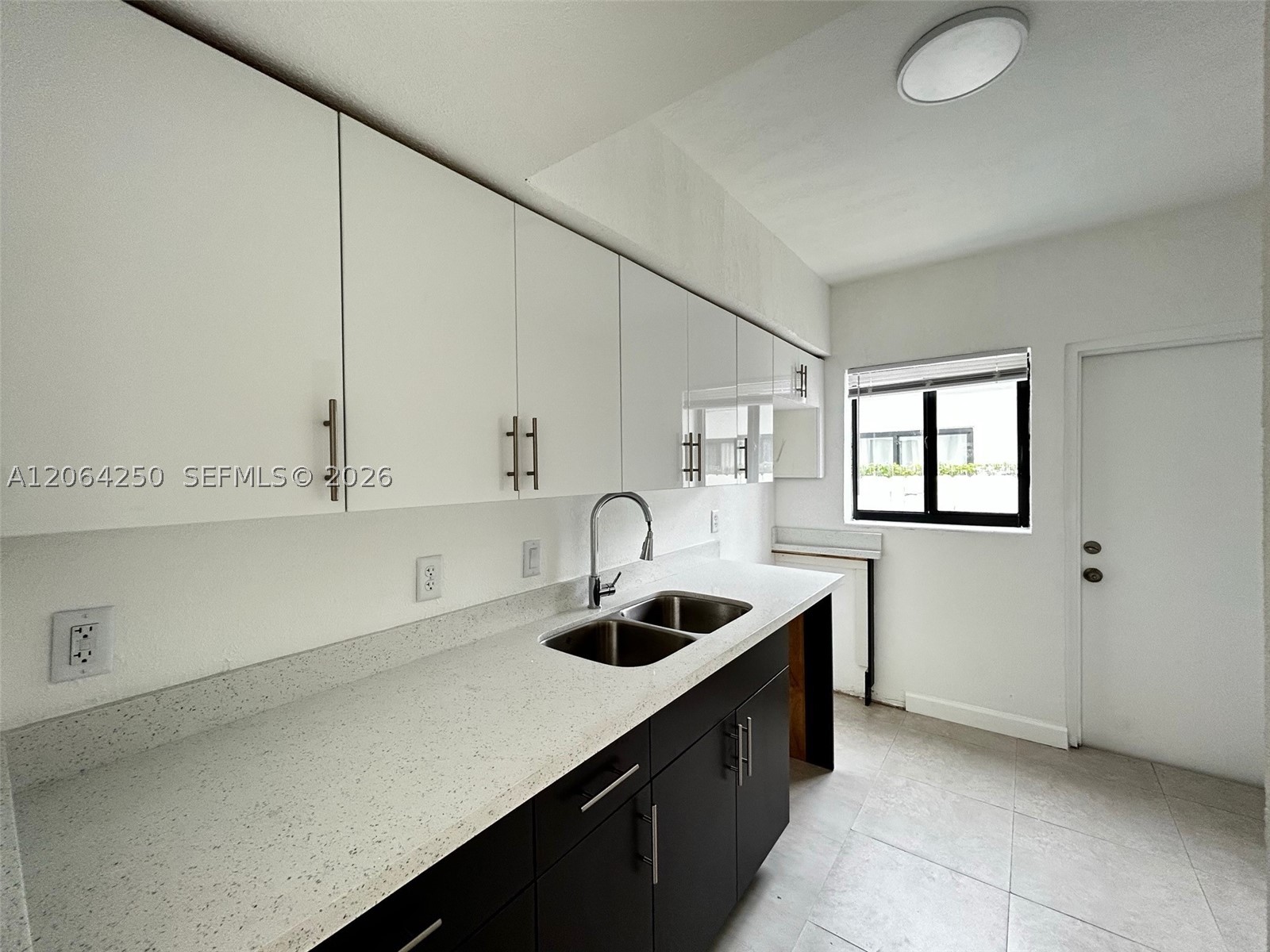 875 80th St #2, Miami Beach FL 33141