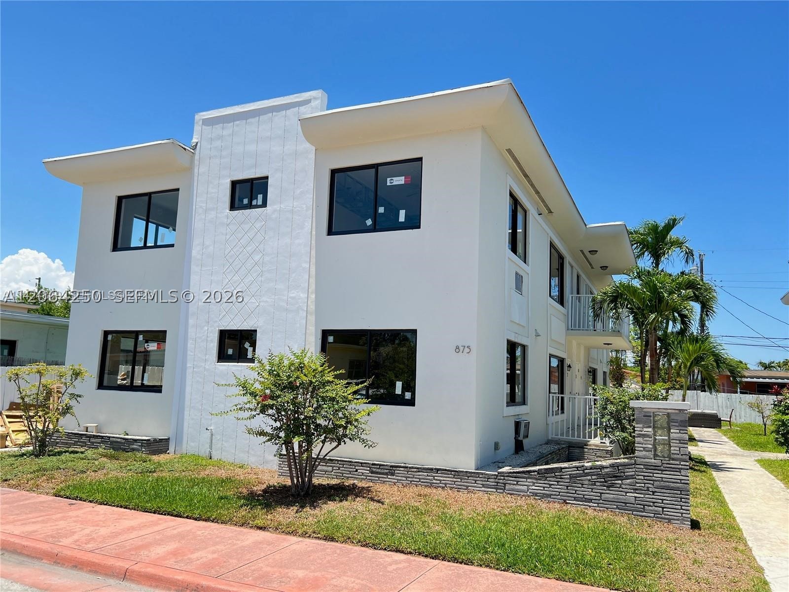 875 80th St #2, Miami Beach FL 33141
