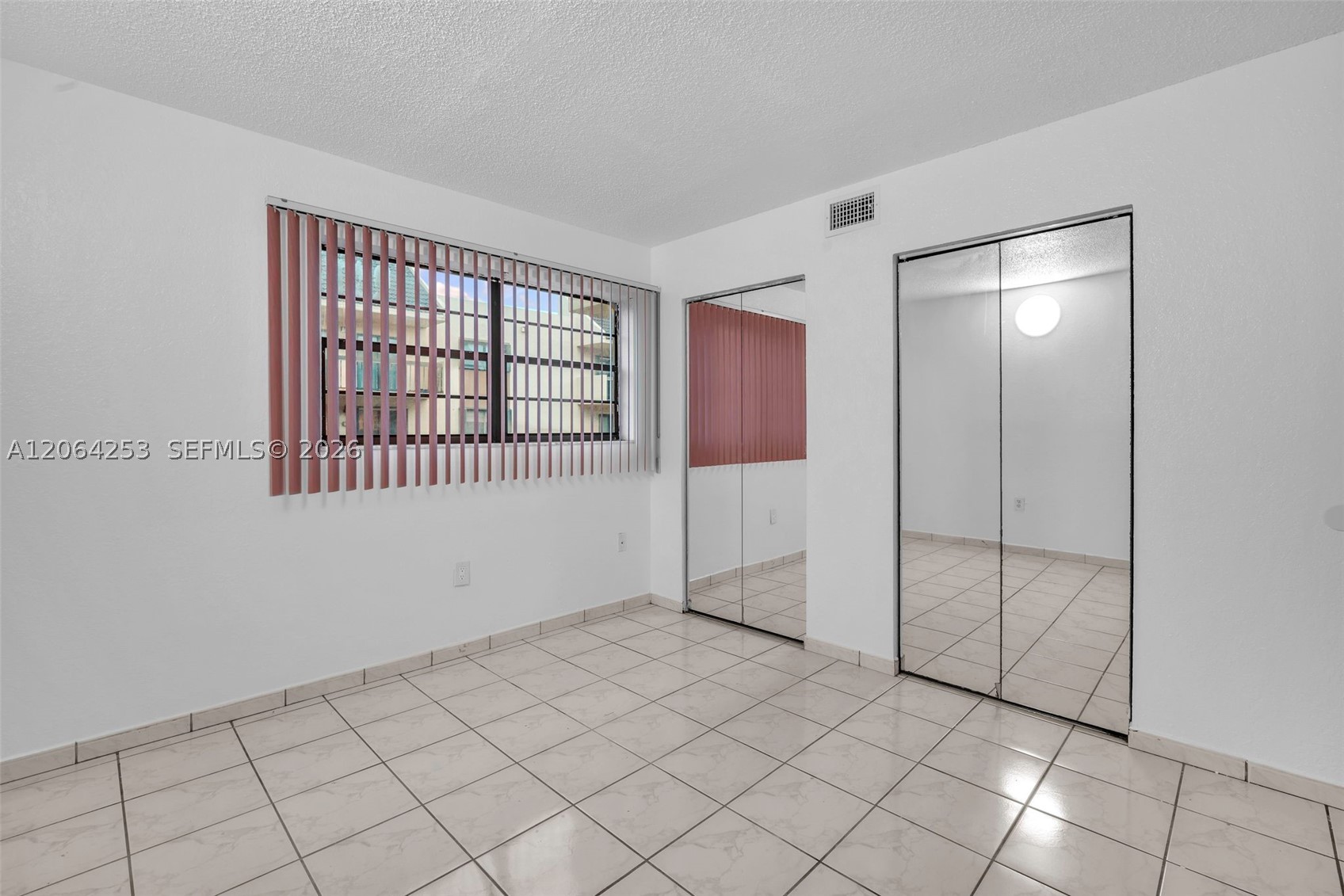 5249 NW 7th St #416, Miami FL 33126
