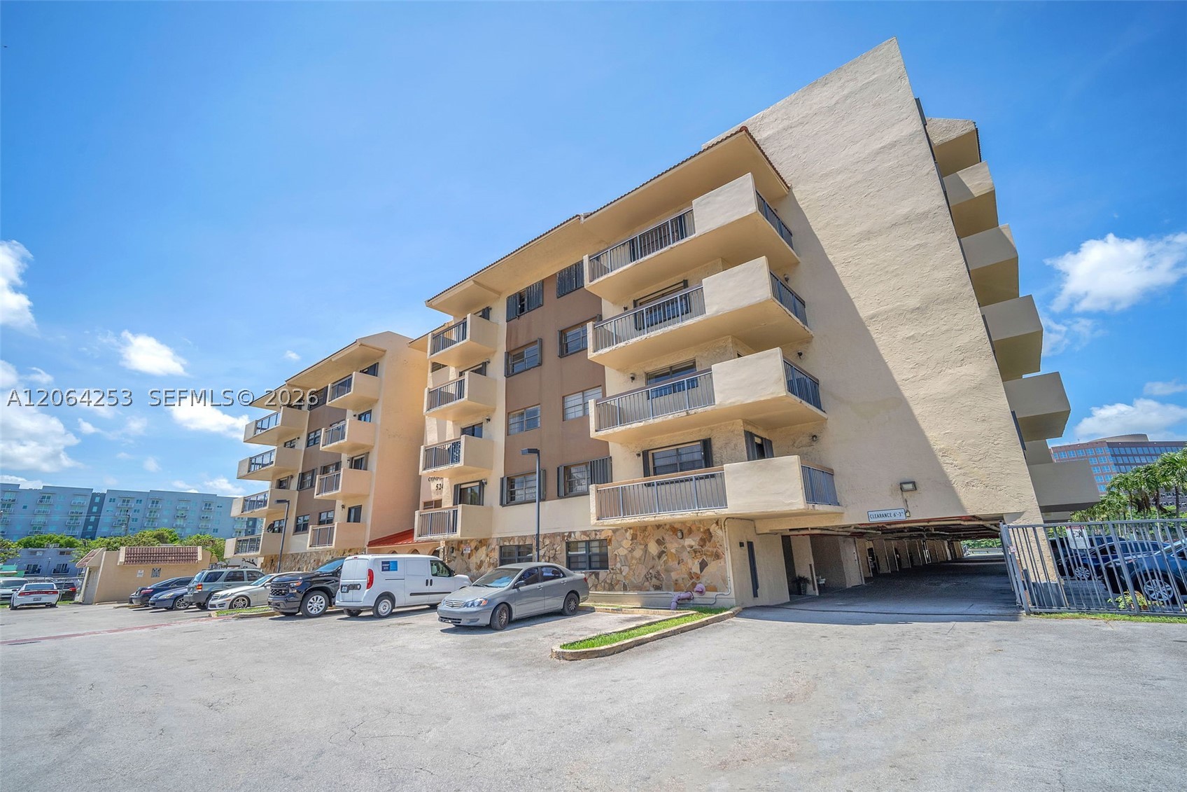 5249 NW 7th St #416, Miami FL 33126