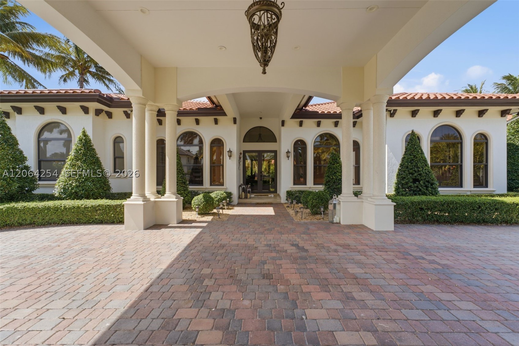 10181 NW 131st St, Hialeah Gardens FL 33018