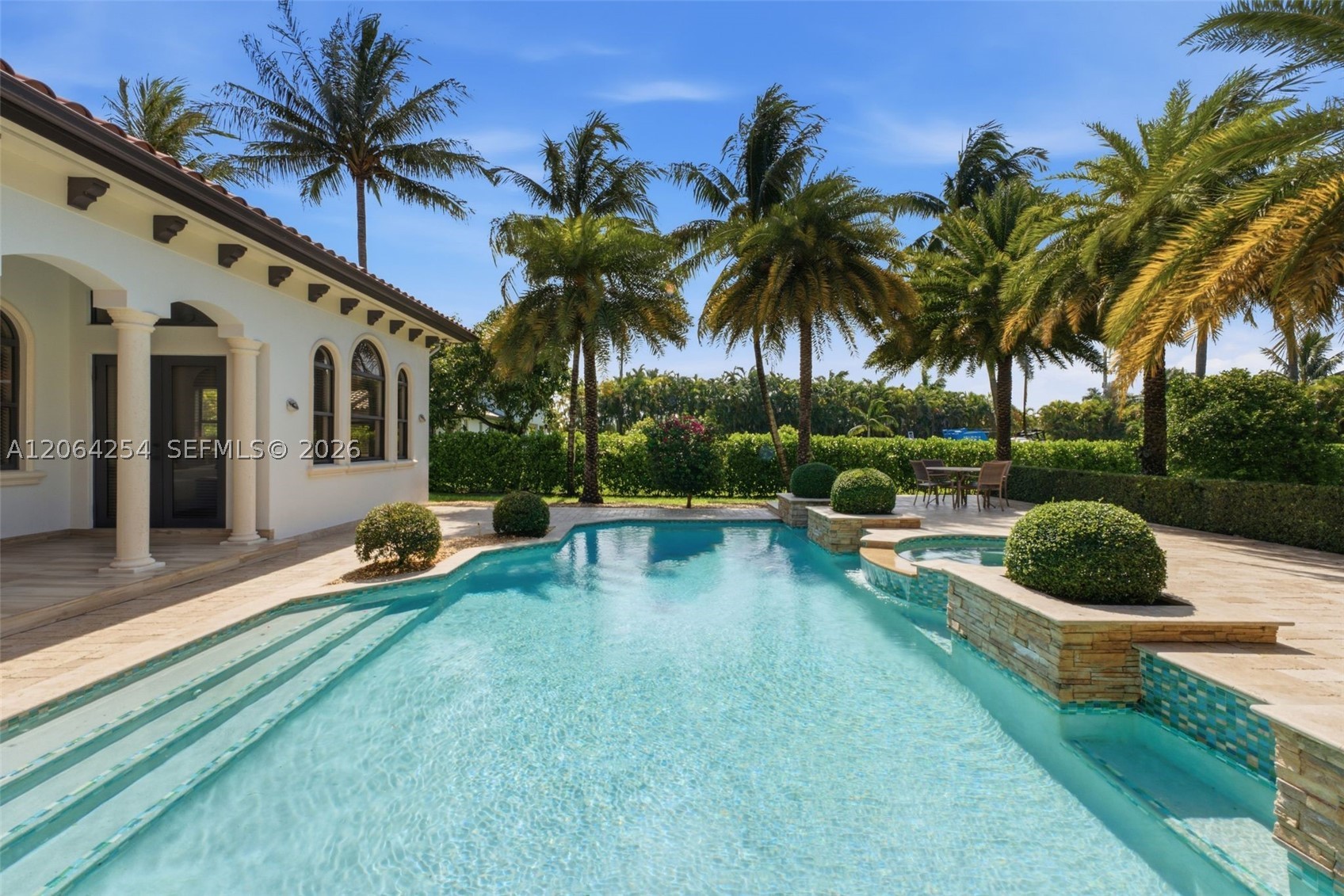 10181 NW 131st St, Hialeah Gardens FL 33018