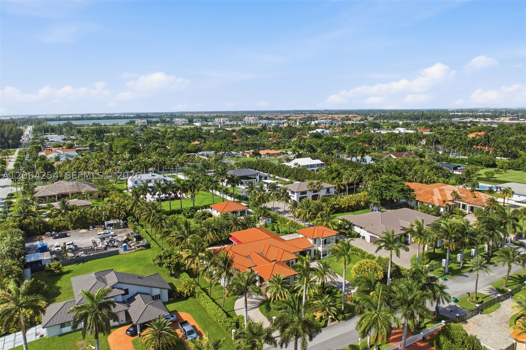 10181 NW 131st St, Hialeah Gardens FL 33018
