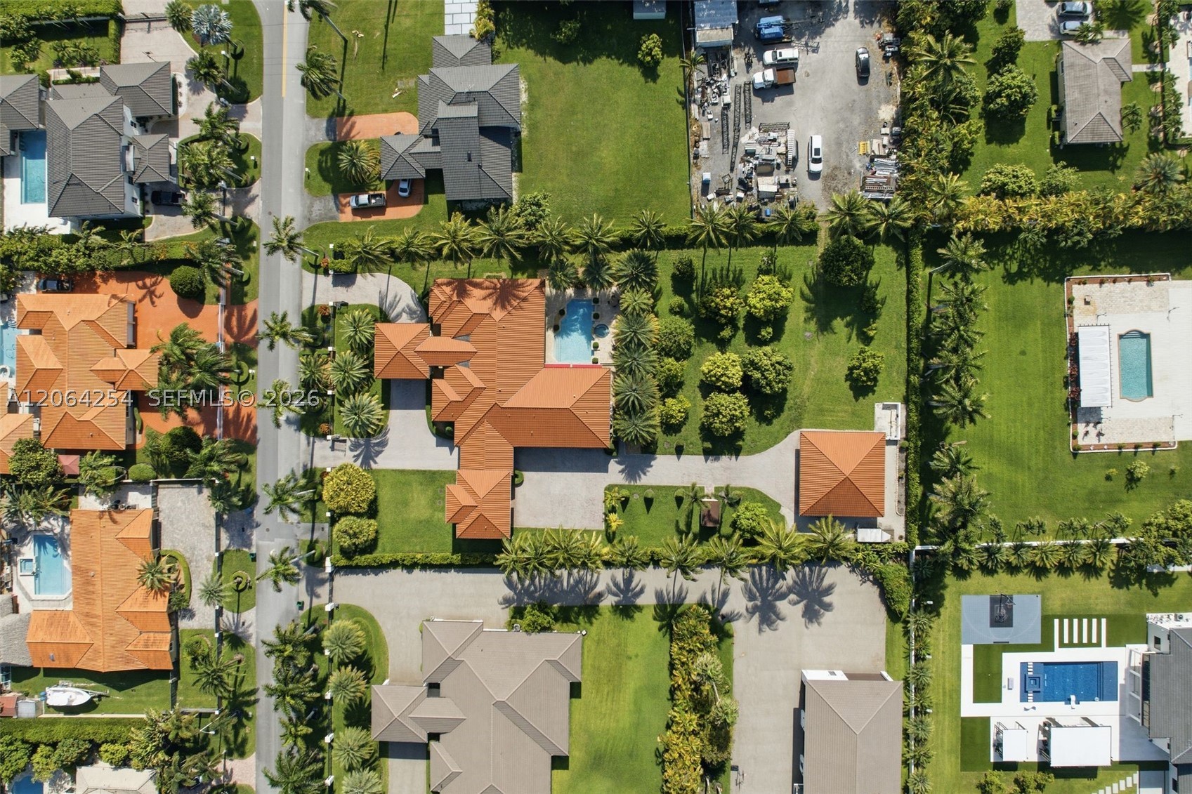 10181 NW 131st St, Hialeah Gardens FL 33018