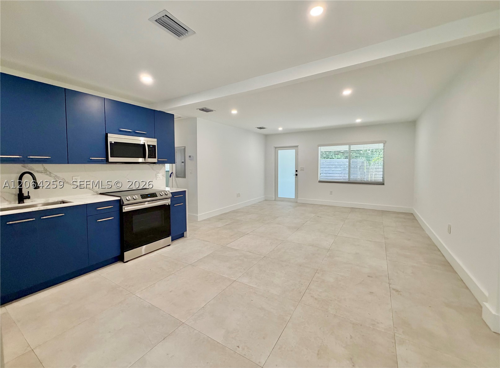 1436 NW 52nd St #0, Miami FL 33142