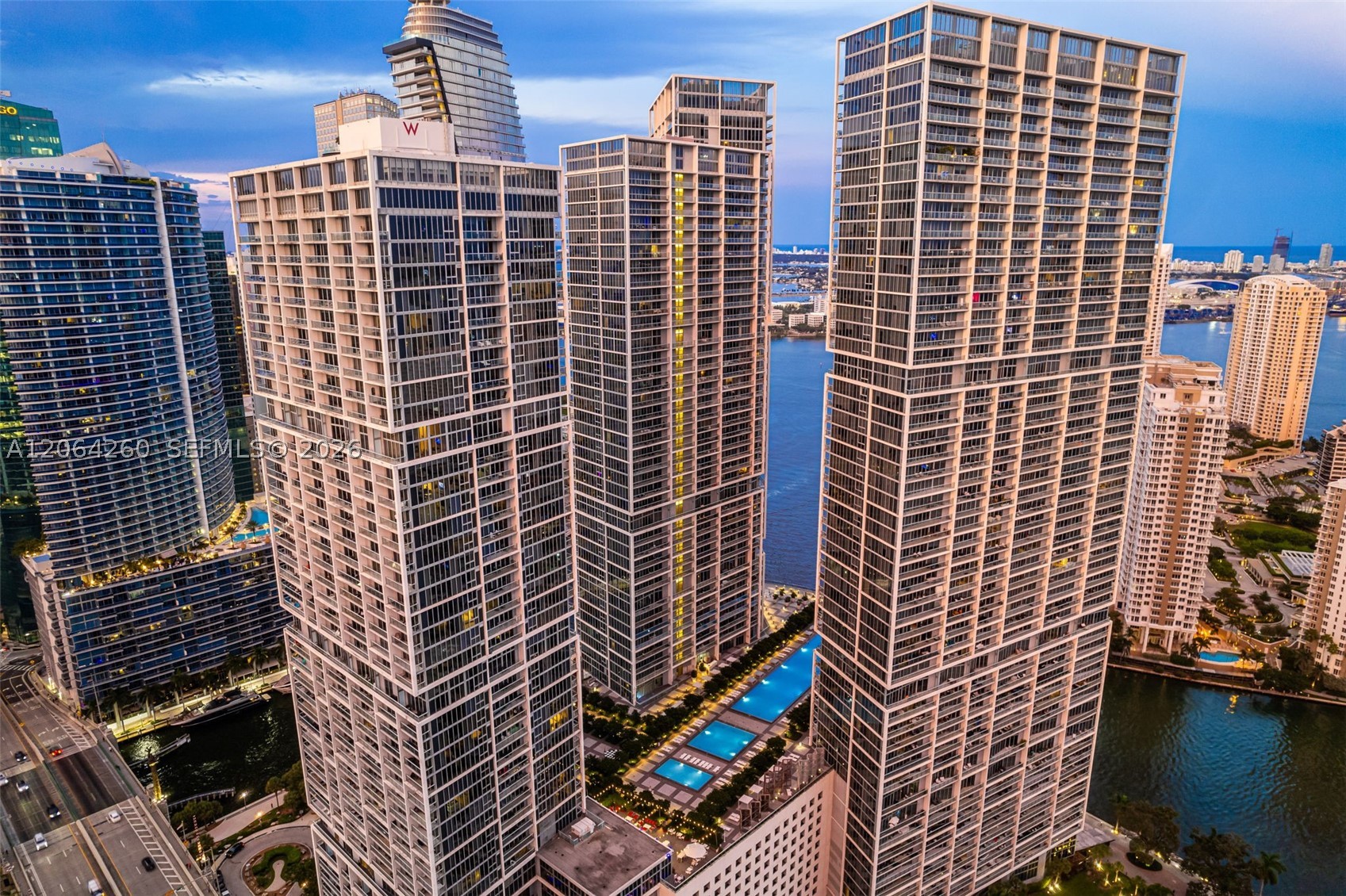 475 Brickell Ave #2813, Miami FL 33131