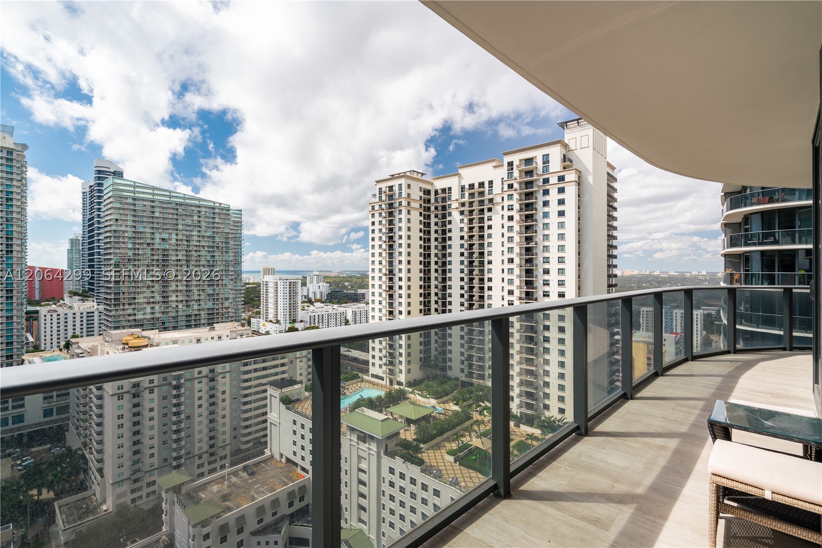 45 SW 9th St #2306, Miami FL 33130