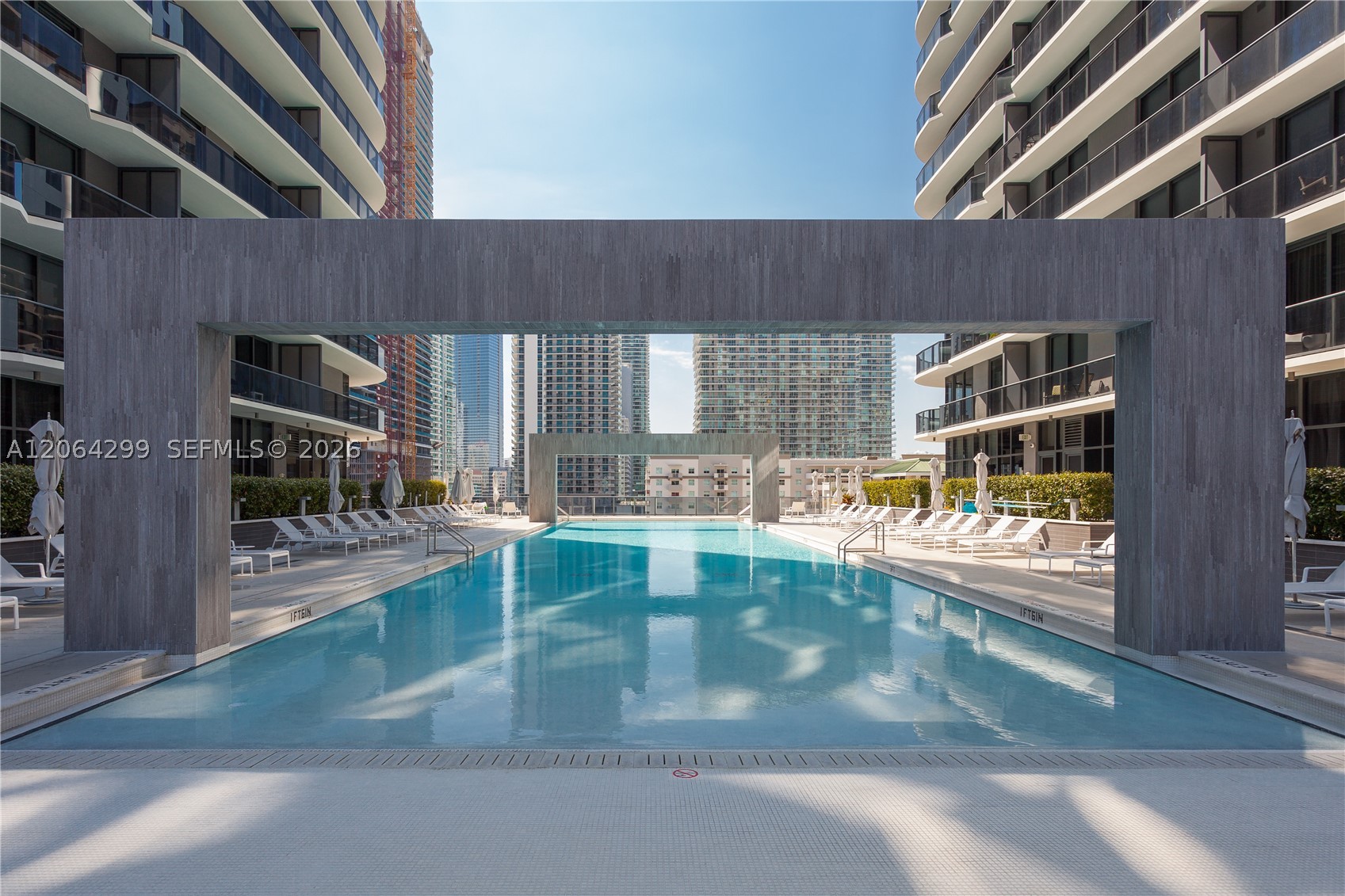 45 SW 9th St #2306, Miami FL 33130