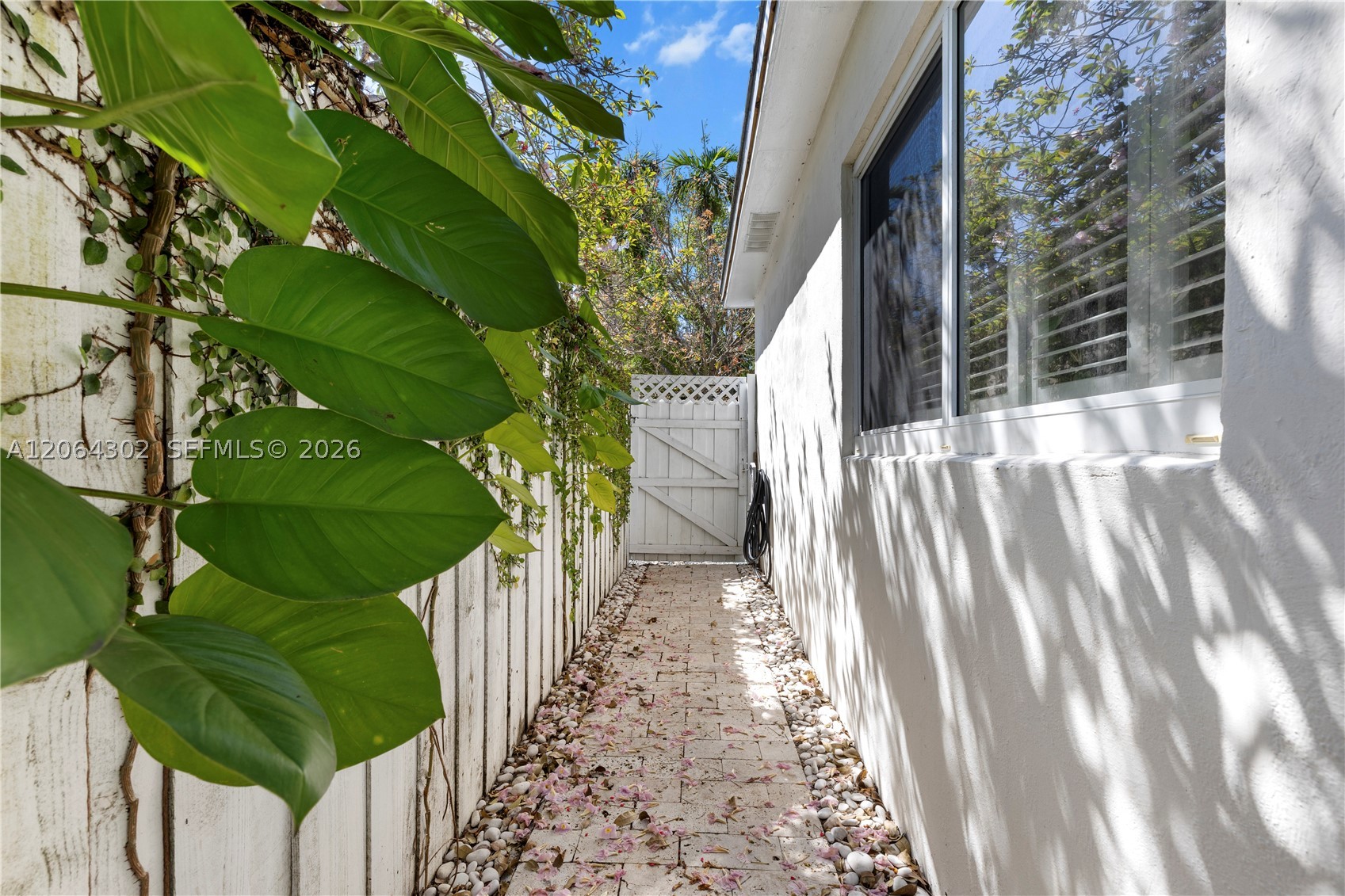 711 NE 72nd Ter, Miami FL 33138