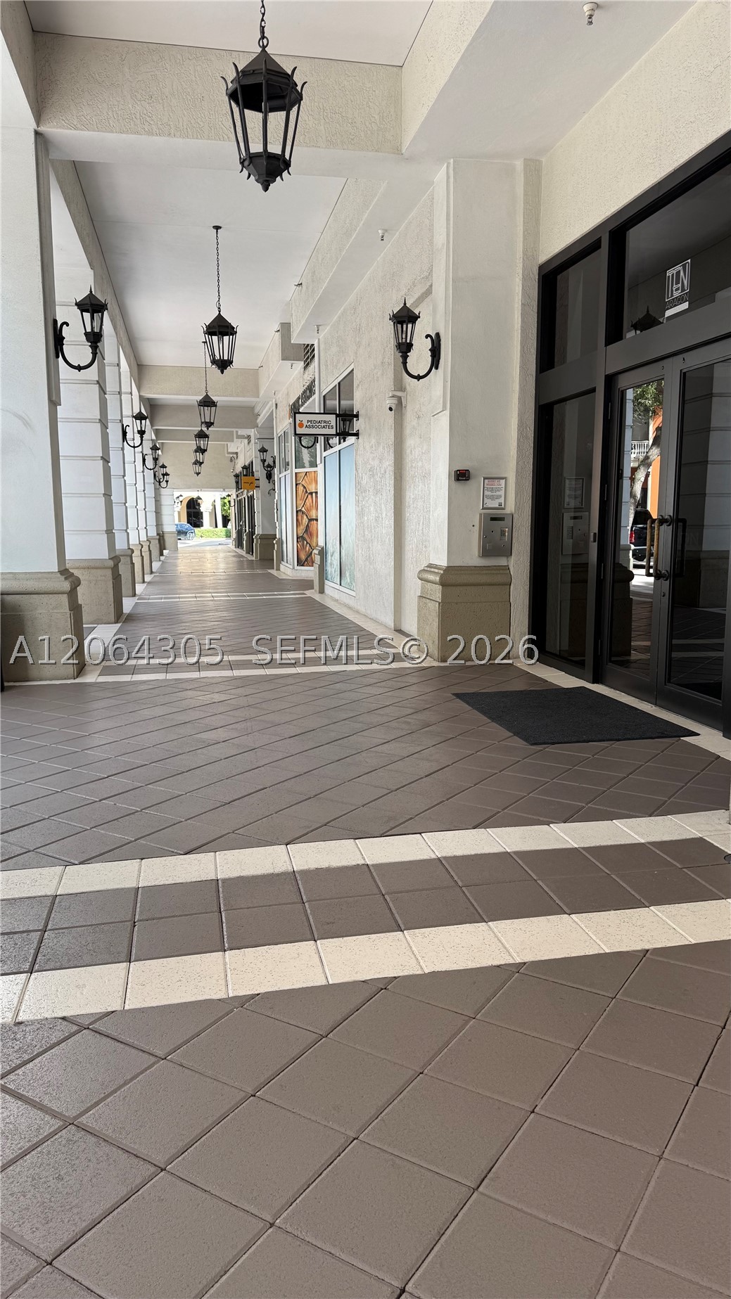 10 Aragon Ave #713, Coral Gables FL 33134