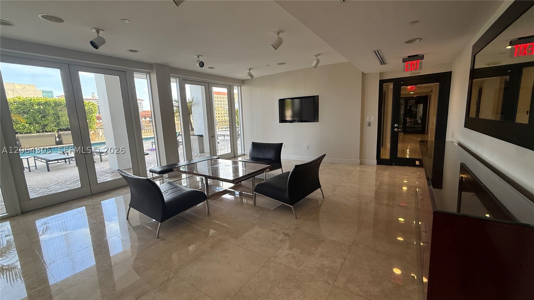 10 Aragon Ave #713, Coral Gables FL 33134