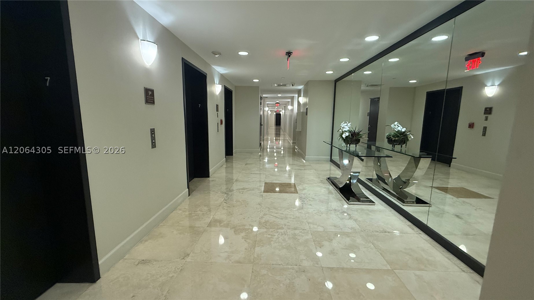 10 Aragon Ave #713, Coral Gables FL 33134