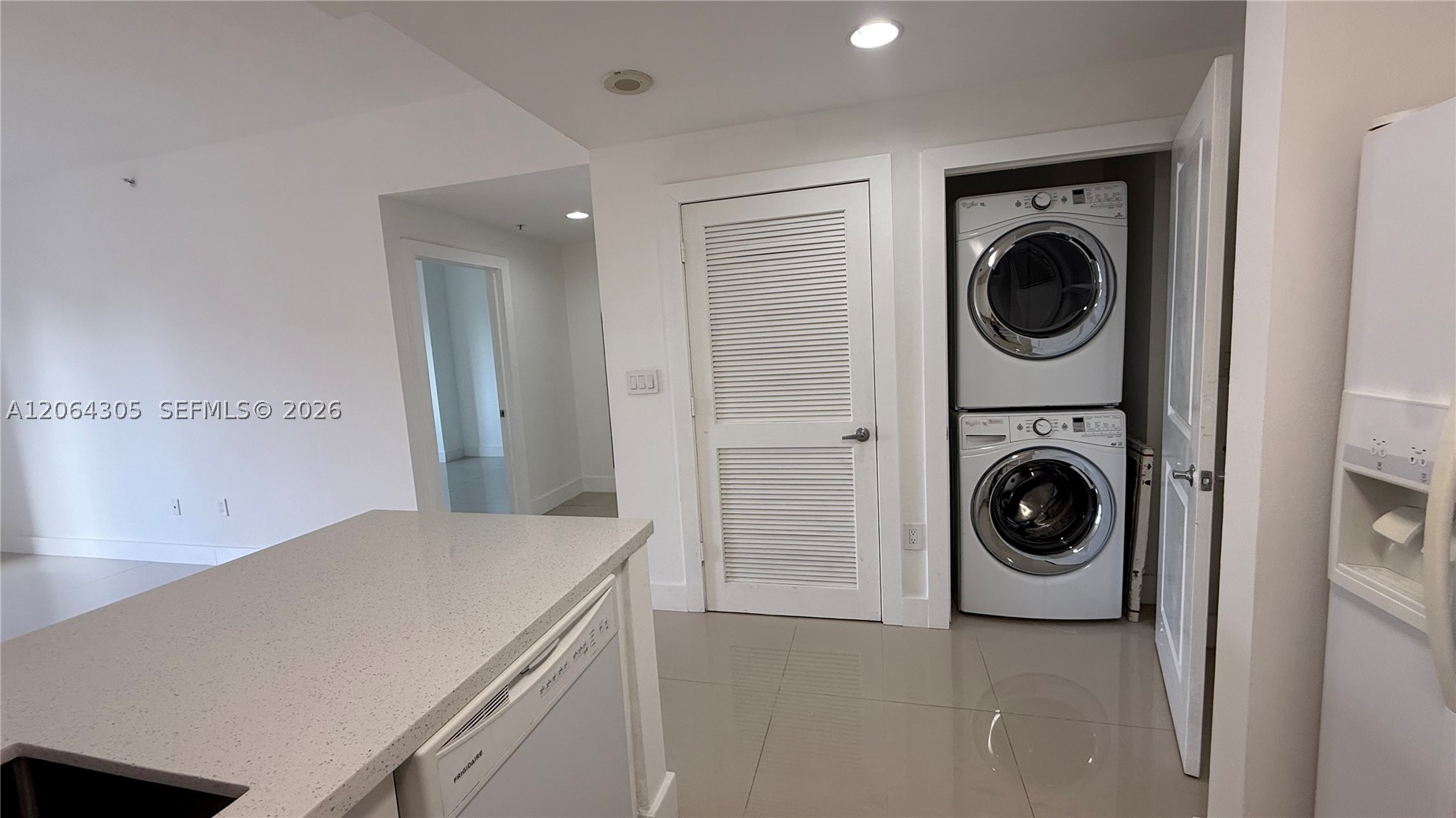 10 Aragon Ave #713, Coral Gables FL 33134