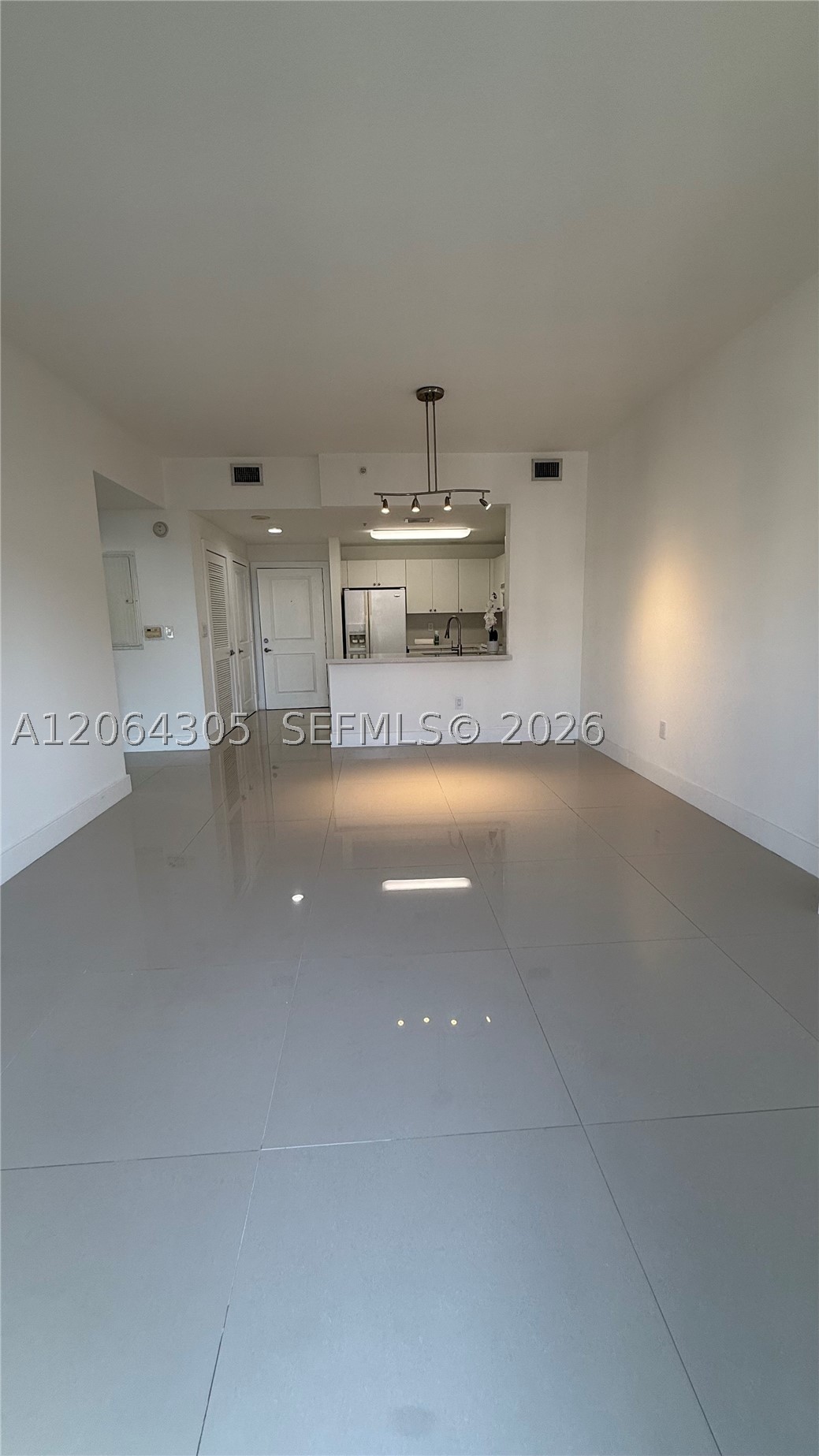 10 Aragon Ave #713, Coral Gables FL 33134