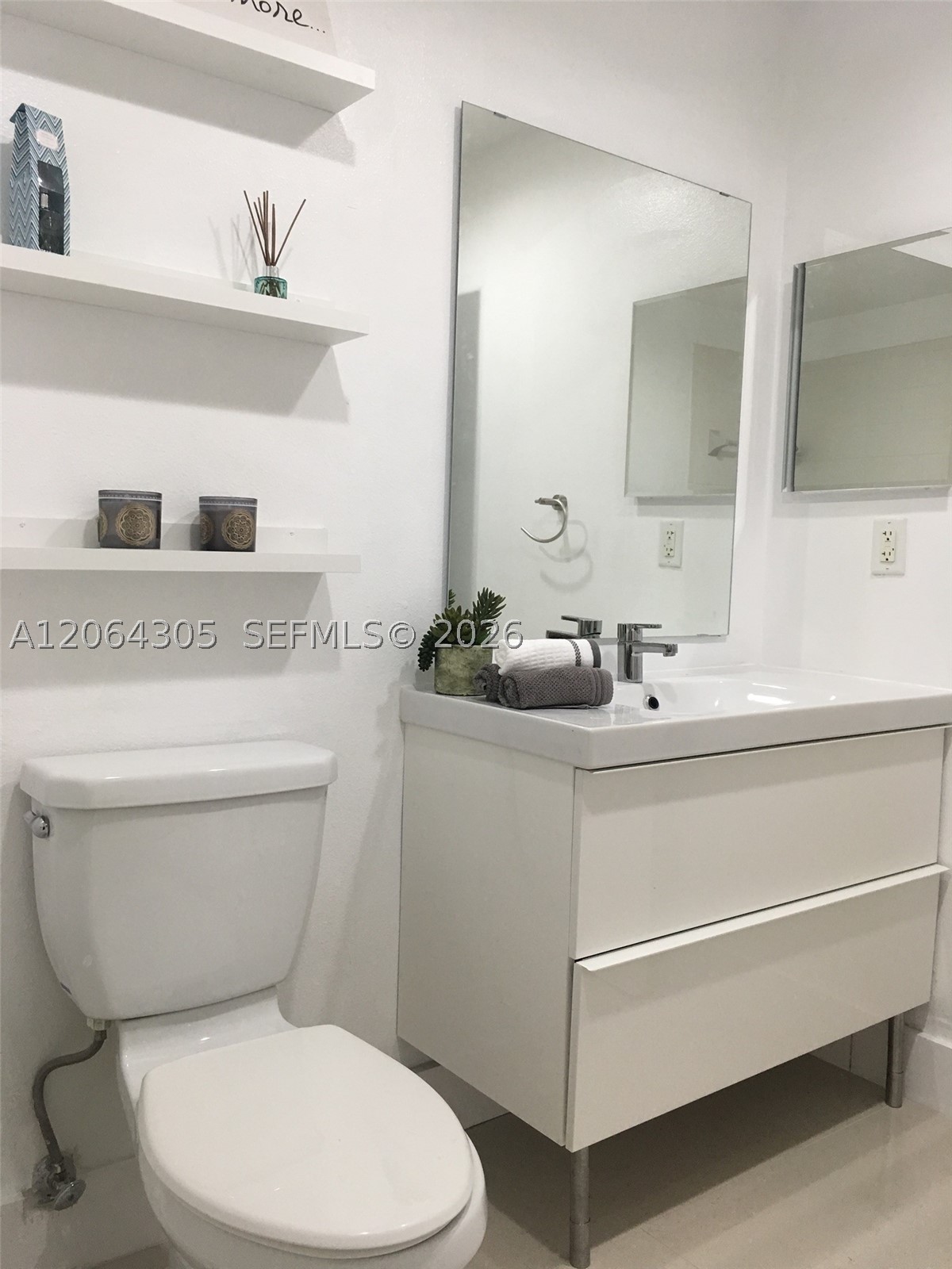 10 Aragon Ave #713, Coral Gables FL 33134
