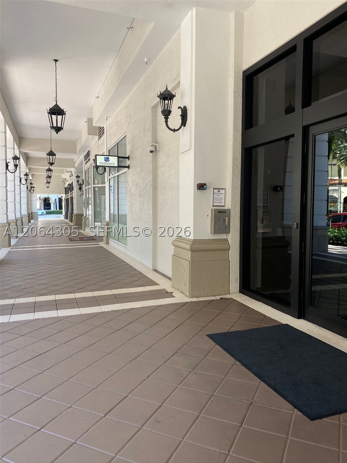 10 Aragon Ave #713, Coral Gables FL 33134