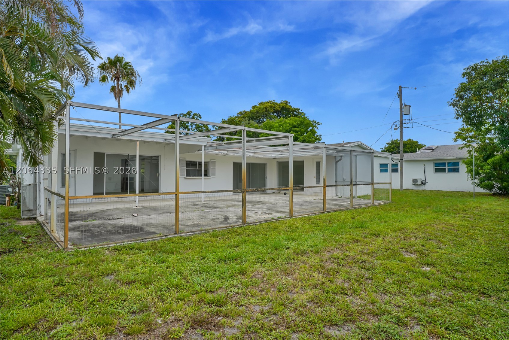 17355 NE 7th Ave, Miami FL 33162