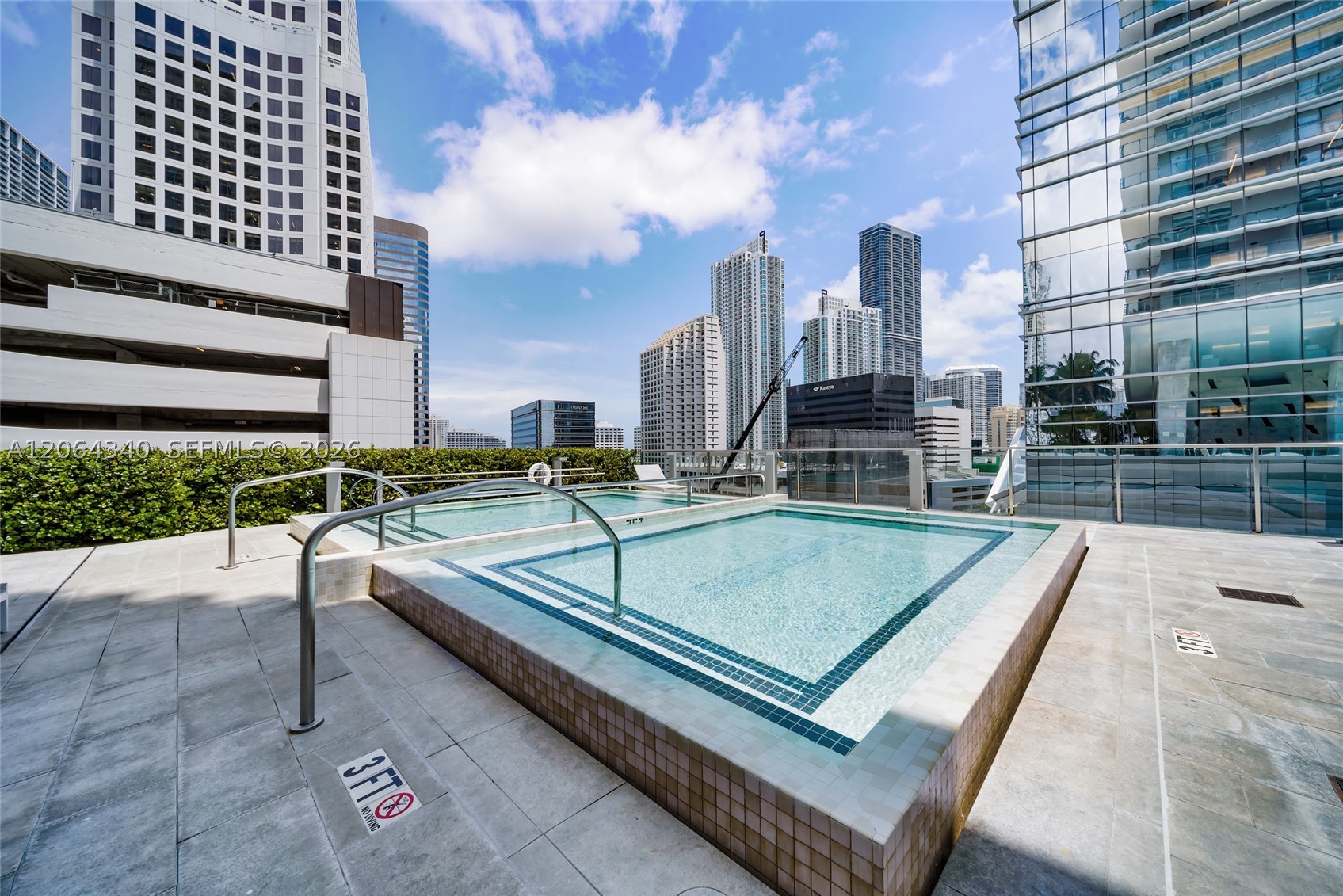 68 SE 6th St #3311, Miami FL 33131