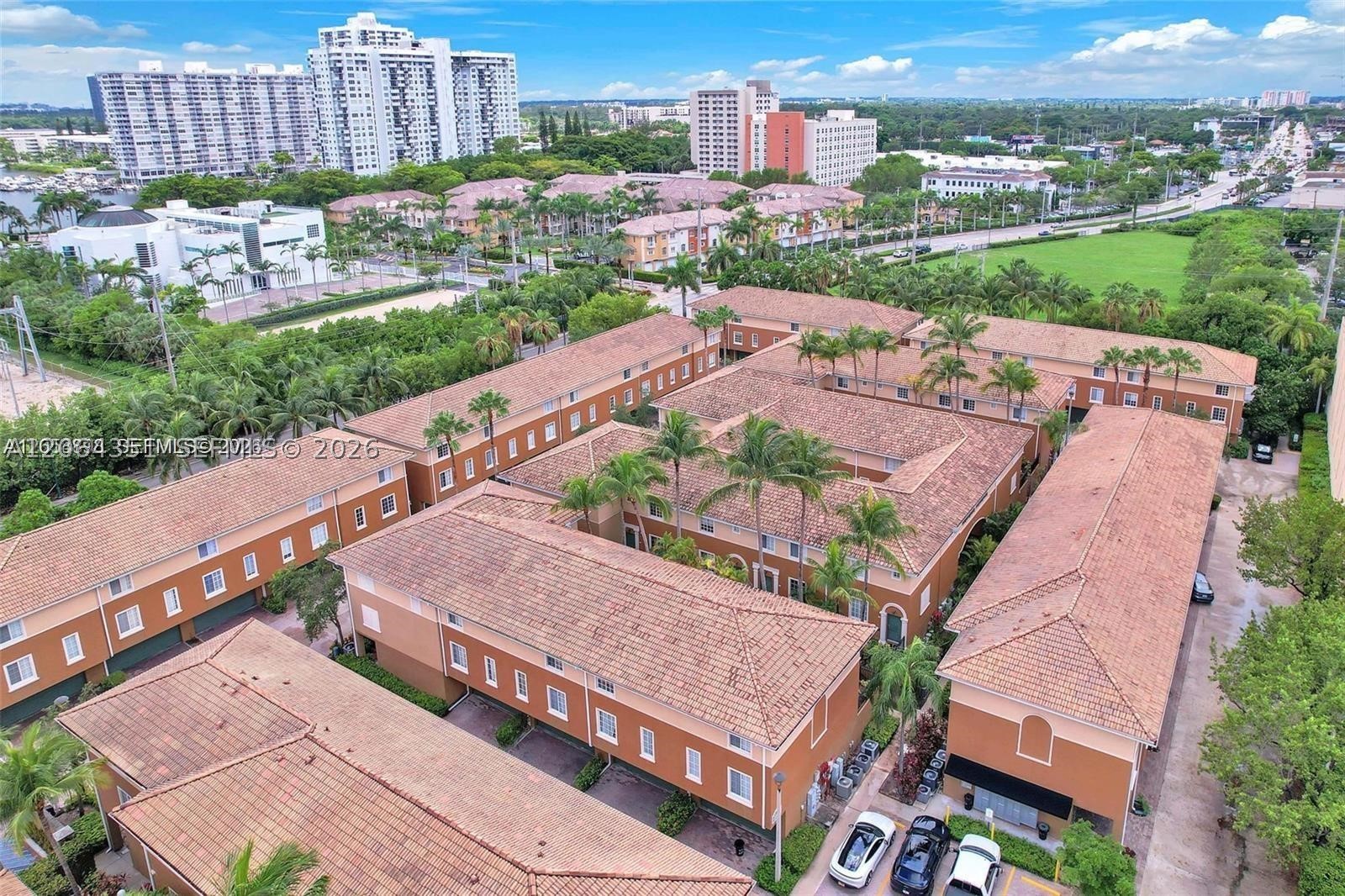 2845 NE 185th St #906, Aventura FL 33180
