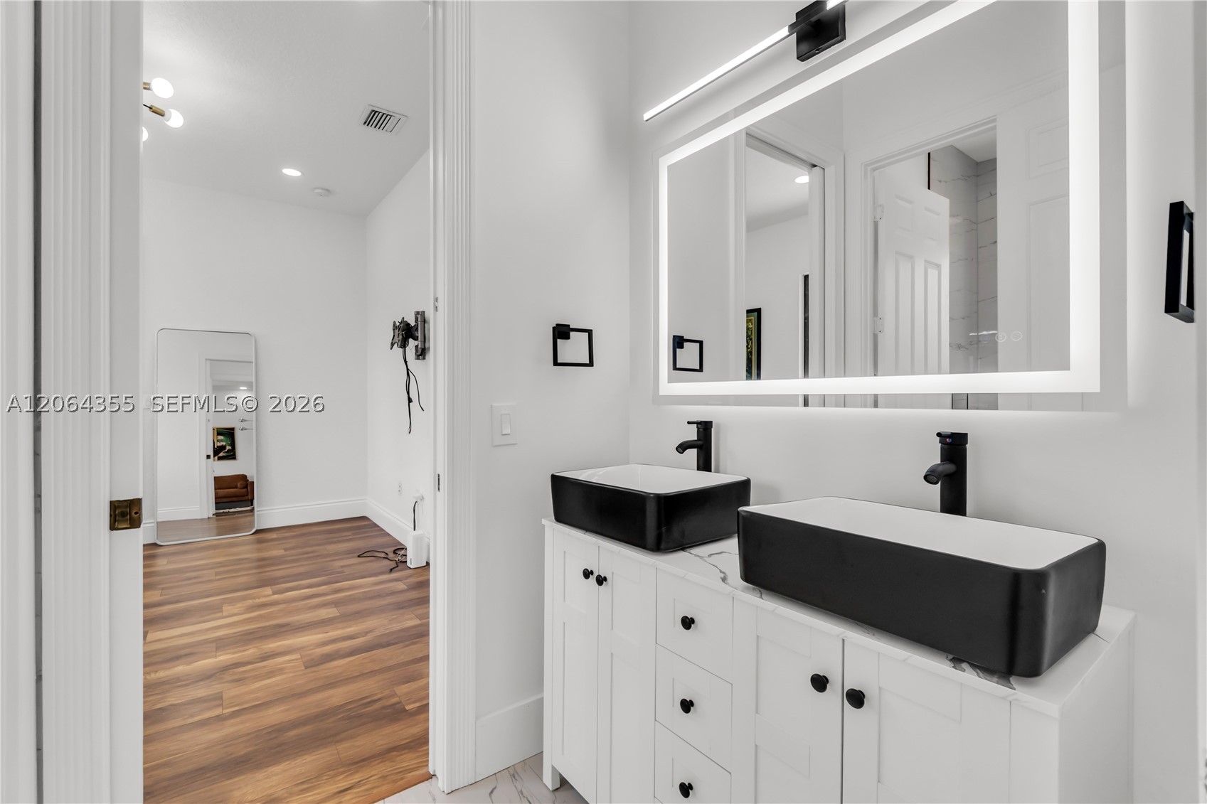 7965 SW 195th St, Cutler Bay FL 33157