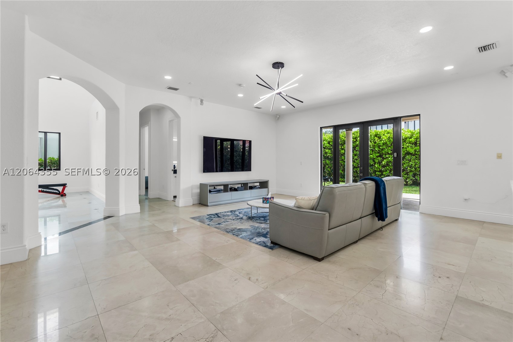 7965 SW 195th St, Cutler Bay FL 33157