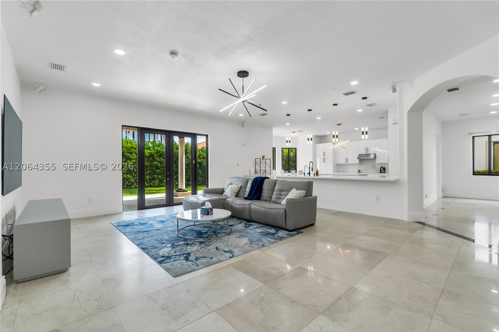 7965 SW 195th St, Cutler Bay FL 33157