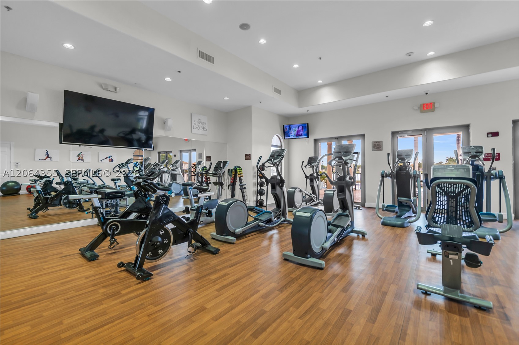 7965 SW 195th St, Cutler Bay FL 33157