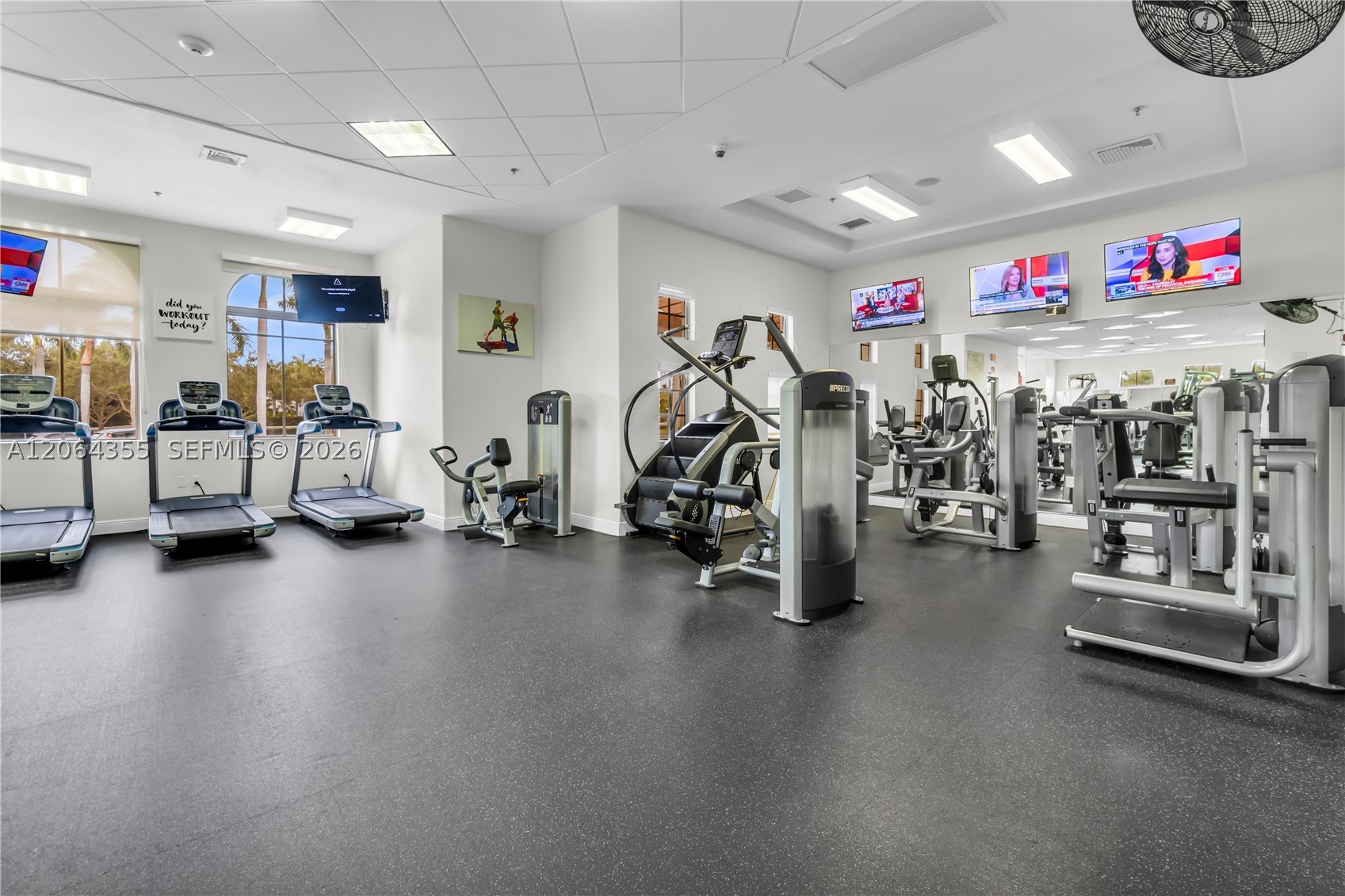 7965 SW 195th St, Cutler Bay FL 33157