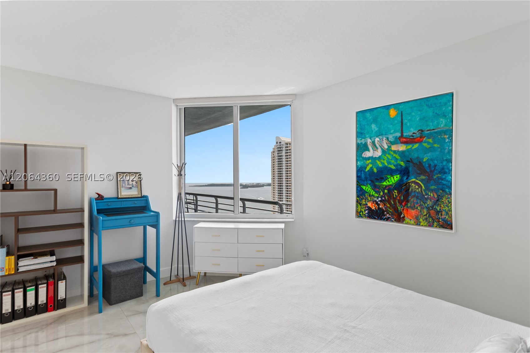 325 S Biscayne Blvd #3421, Miami FL 33131