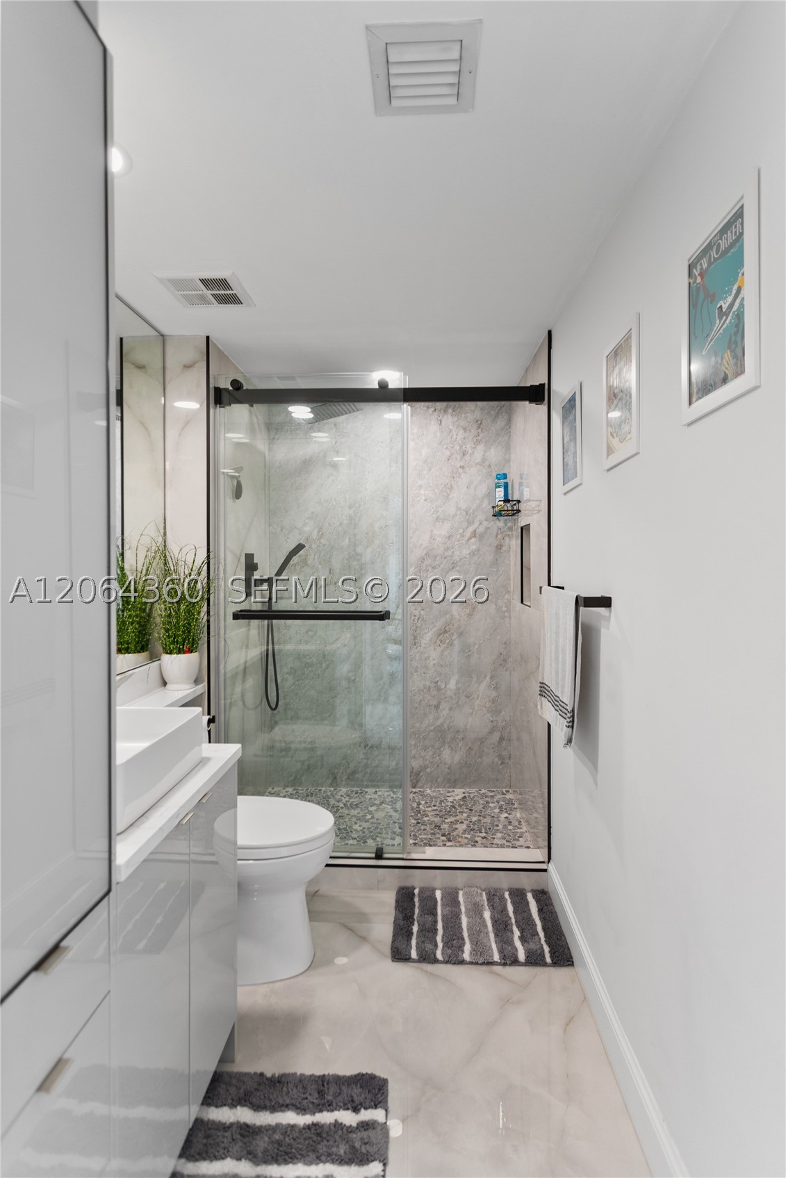 325 S Biscayne Blvd #3421, Miami FL 33131