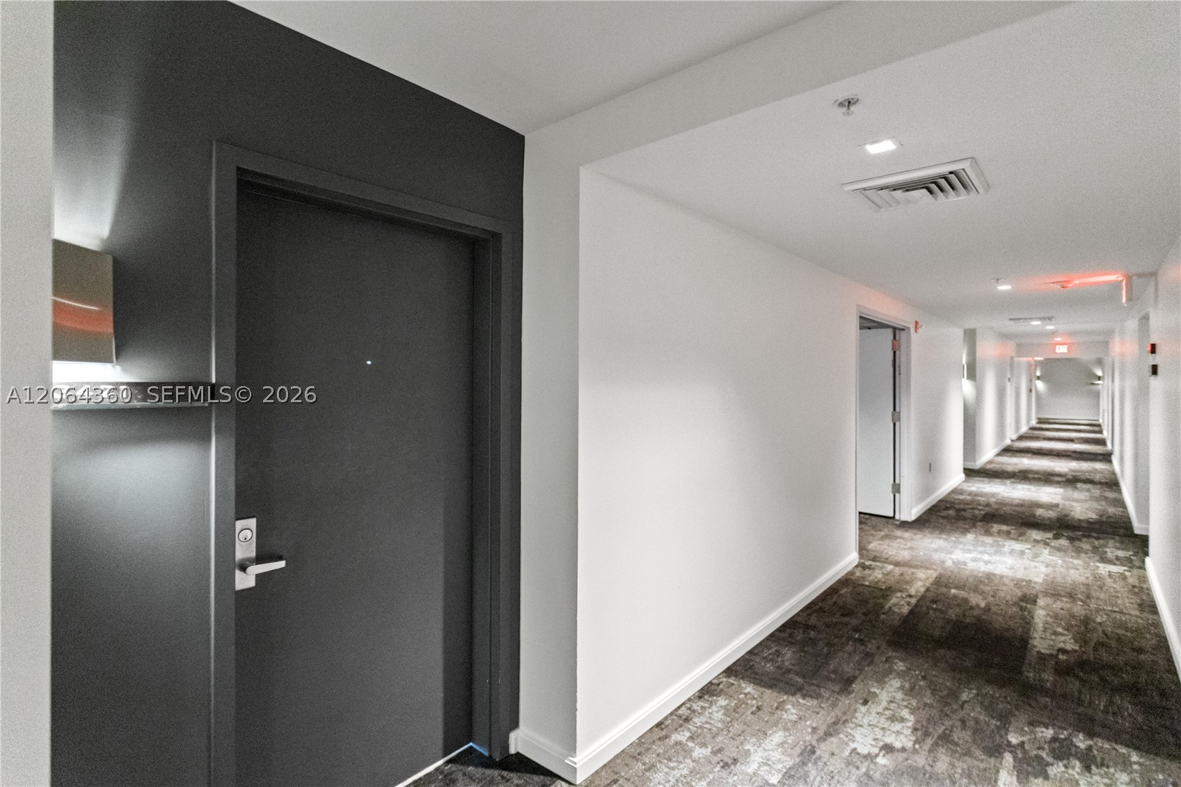 325 S Biscayne Blvd #3421, Miami FL 33131